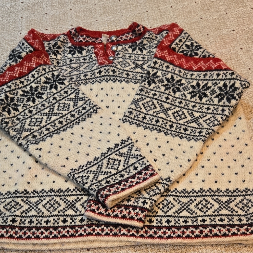 Vintage Nordic  L.L. Bean Red and Black Patterned Crew Neck Sweater, Xlg